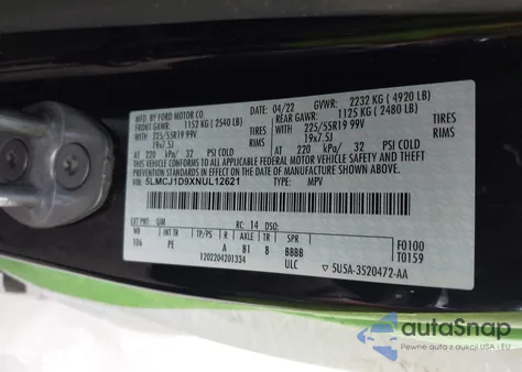 2022 Lincoln Corsair Standard z USA, uszkodzony, nr VIN 5LMCJ1D9XNUL12621